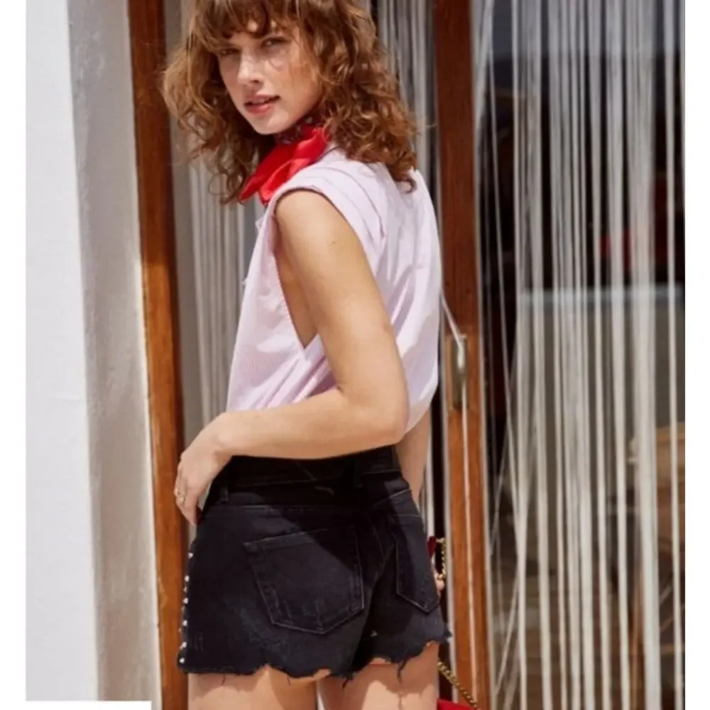 The Kooples Black Studded Fray Hem Button Fly Denim Shorts Women's 2 - Picture 2 of 10